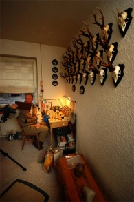 The tying factory The tying factory